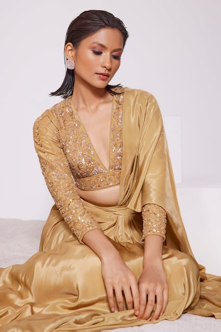 Panihari Yellow Silk Sequins Plunge Neck Pre-draped Organza Skirt Saree With Blouse at Aza Fashions Panihari_Yellow Silk Sequins Plunge Neck Pre-draped Organza Skirt Saree With Blouse _at_Aza_Fashions