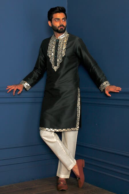 The House Of Diwans Leather Applique Kurta With Pant Pyjama 
