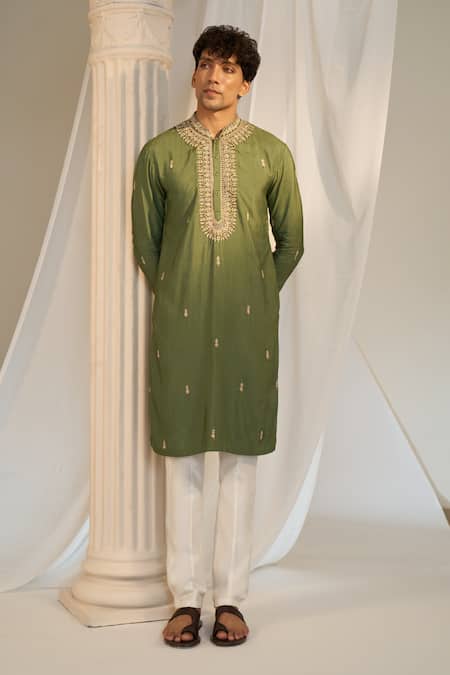 Buy_Soniya G X AZA_Green Handloom Cotton Embroidery Kurta Set _Online_at_Aza_Fashions