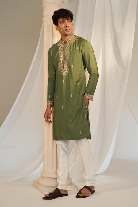 Shop_Soniya G X AZA_Green Handloom Cotton Embroidery Kurta Set _Online_at_Aza_Fashions