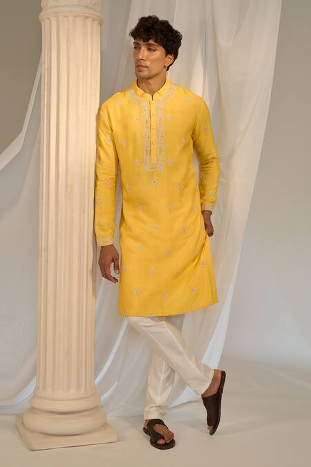 Shop_Soniya G X AZA_Yellow Handloom Cotton Embroidery Floral Kurta Set _Online_at_Aza_Fashions