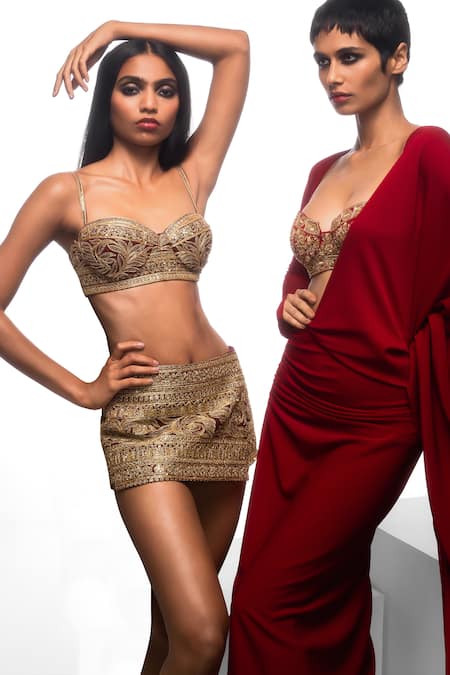 Buy_Masaba_Maroon Crepe Embroidery, Zari Sweetheart Neck The India Bralette And Skorts Set _Online_at_Aza_Fashions