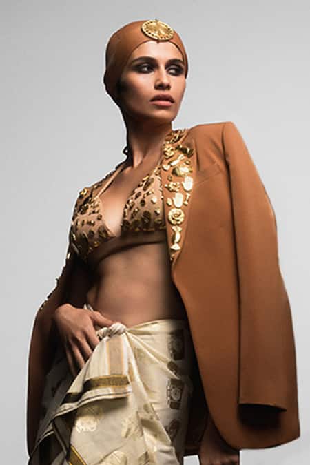 Shop_Masaba_Brown Crepe Embroidery Sweetheart Neck The Trophy Embellished Blazer Lungi Set _at_Aza_Fashions