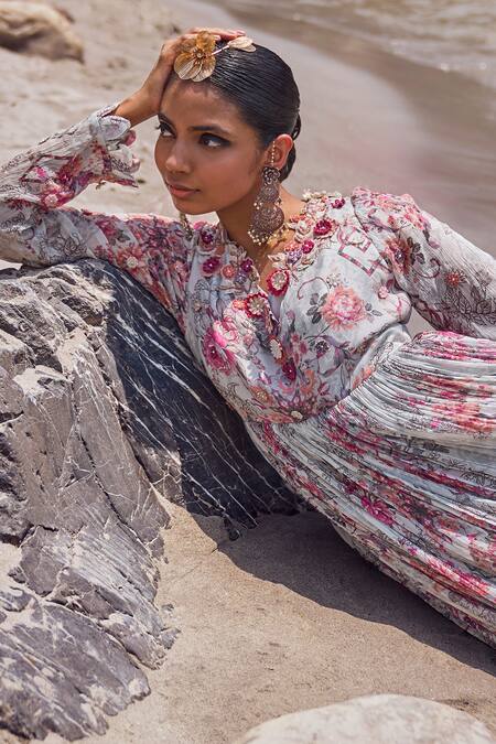 Shop Ridhima Bhasin Grey Organza, Chiffon Embroidery V-neck Nousha Printed Anarkali With Dupatta Online at Aza Fashions Shop_Ridhima Bhasin_Grey Organza, Chiffon Embroidery V-neck Nousha Printed Anarkali With Dupatta _Online_at_Aza_Fashions