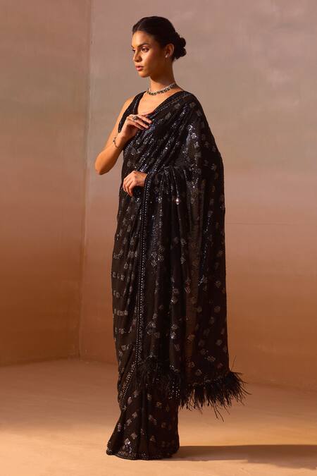 Nitika Gujral_Black Georgette, Satin Embroidery V-neck Geometric Saree With Blouse _Online_at_Aza_Fashions