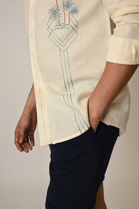 Buy_Paarsh_Cream Linen Embroidery Palm Tree Shirt 