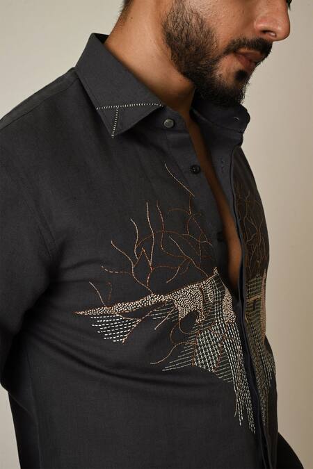 Buy_Paarsh_Grey Linen Embroidery Abstract Heart Shirt 