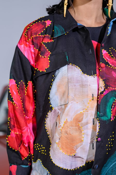 Shop_The Dramebaaz CO_Black Art Twill Printed Abstract Floral Collar Dahlia Dreamland Shirt Skirt Set _Online_at_Aza_Fashions