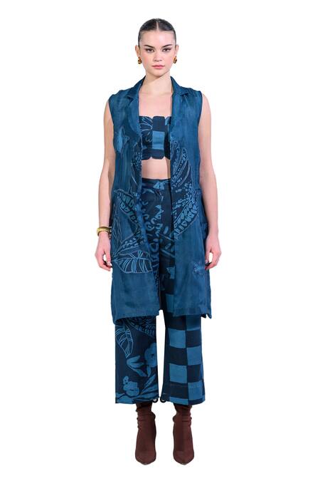 Buy_The Dramebaaz CO_Blue Cotton Denim Twill Print Applique Jacket Lapel Collar Nebula Pant Set 