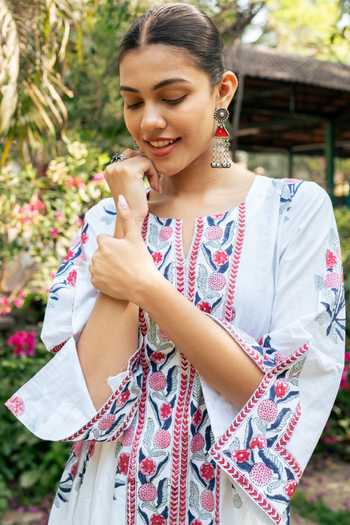 Maison Shefali Ivory Cotton, Chanderi, Kota Doria Lace, Hand Block Print Kurta And Pant Set at Aza Fashions Maison Shefali_Ivory Cotton, Chanderi, Kota Doria Lace, Hand Block Print Kurta And Pant Set _at_Aza_Fashions