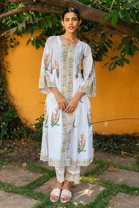 Maison Shefali Floral Hand Block Print Kurta & Pant Set 