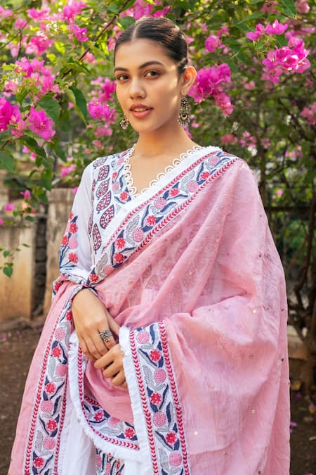 Buy_Maison Shefali_Ivory Cotton, Chanderi, Kota Doria Lace, Embroidery V-neck Tiered Sharara Set _Online_at_Aza_Fashions