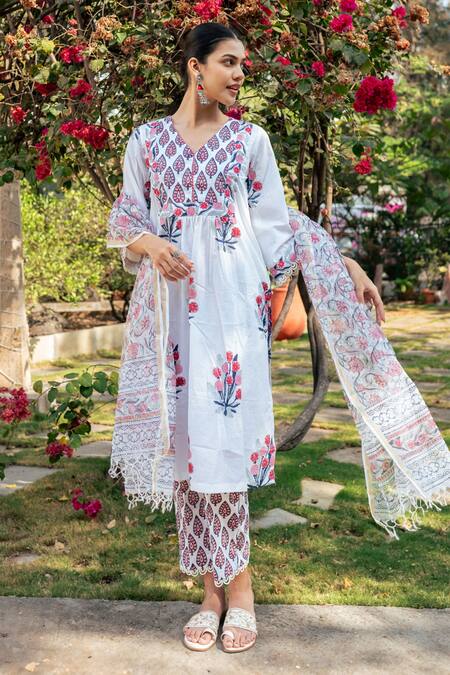 Shop Maison Shefali Ivory Cotton, Chanderi, Kota Doria Hand Block Print Gathered Kurta Set Online at Aza Fashions Shop_Maison Shefali_Ivory Cotton, Chanderi, Kota Doria Hand Block Print Gathered Kurta Set _Online_at_Aza_Fashions