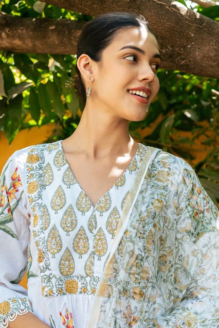 Shop Maison Shefali Ivory Cotton, Chanderi, Kota Doria Lace Hand Block Print Gathered Kurta Pant Set Online at Aza Fashions Shop_Maison Shefali_Ivory Cotton, Chanderi, Kota Doria Lace Hand Block Print Gathered Kurta Pant Set _Online_at_Aza_Fashions