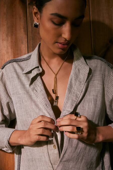 Voyce Jewellery Black Stones Stellar Swarovski Embellished Geometric Ring Online at Aza Fashions Voyce Jewellery_Black Stones Stellar Swarovski Embellished Geometric Ring _Online_at_Aza_Fashions