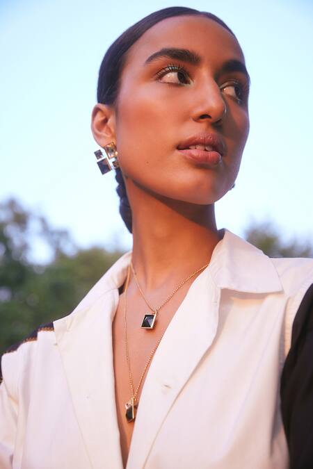 Buy_Voyce Jewellery_Black Sirius Swarovski Embellished Necklace _Online_at_Aza_Fashions