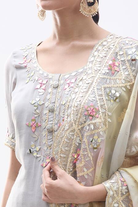 Samyukta Singhania_Grey Chiffon, Georgette Gota Patti, Mirrors, Floral Kurta Sharara Set_at_Aza_Fashions