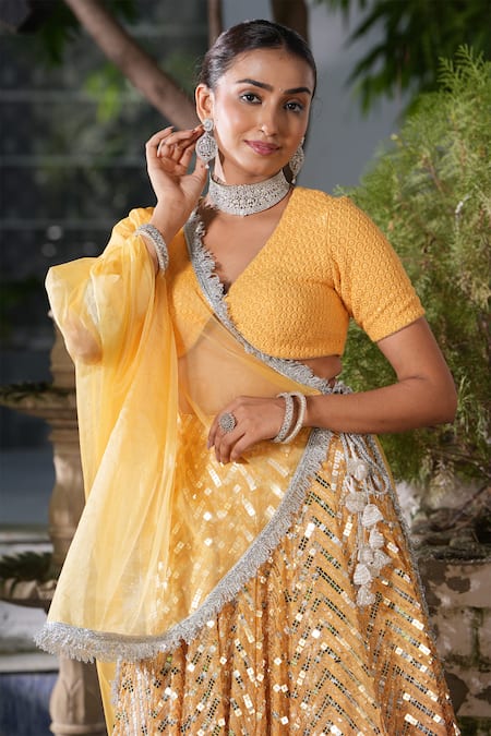 Buy_Studio Twelve 11_Yellow Cotton, Georgette, Net Sequins Plunge Neck Embroidered Ombre Lehenga Set 