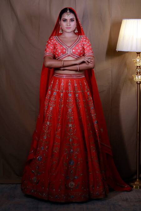 Buy_Studio Twelve 11_Red Silk, Organza Sequins V-neck Aari Embroidered Bridal Lehenga Set 
