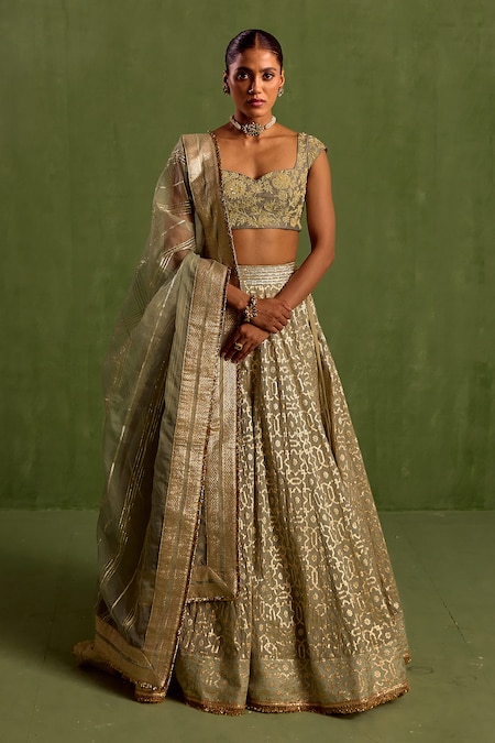 Neha Khullar Green Banarasi Chanderi Woven Geometric Sweetheart Jaal Lehenga Set