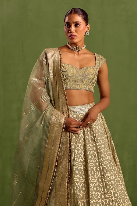 Shop Neha Khullar Green Chanderi Silk, Organza Embroidery Woven Geometric Jaal Lehenga Set Online at Aza Fashions Shop_Neha Khullar_Green Chanderi Silk, Organza Embroidery Woven Geometric Jaal Lehenga Set _Online_at_Aza_Fashions