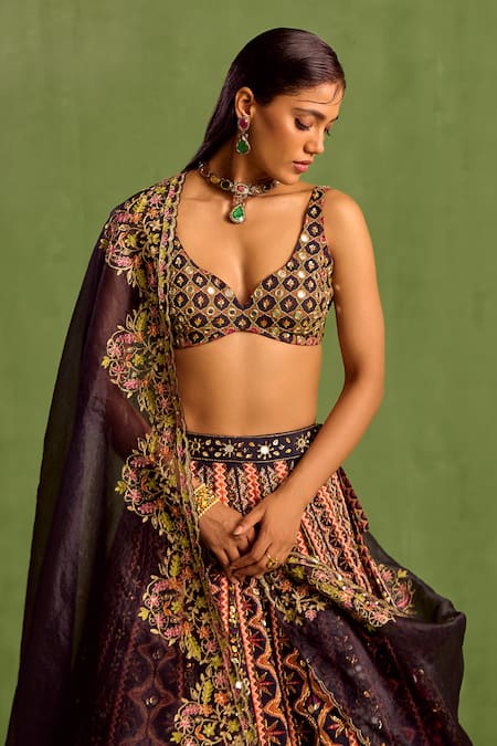 Neha Khullar Black Organza, Viscose, Crepe Sequins, Geometric Printed Embellished Lehenga Set at Aza Fashions Neha Khullar_Black Organza, Viscose, Crepe Sequins, Geometric Printed Embellished Lehenga Set _at_Aza_Fashions