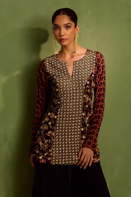 Neha Khullar_Black Viscose, Crepe Sequins, Beads, Zari Hand Embroidered Kurta With Sharara _at_Aza_Fashions