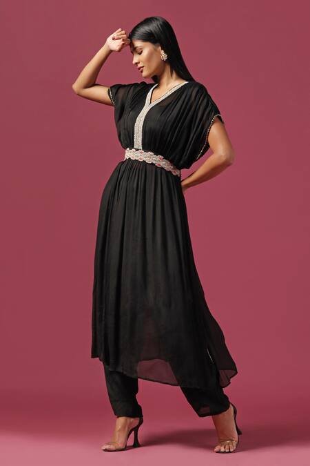 Buy_Two Sisters By Gyans_Black Georgette Embroidery V-neck Neckline Kaftan Tunic And Pant Set_Online_at_Aza_Fashions