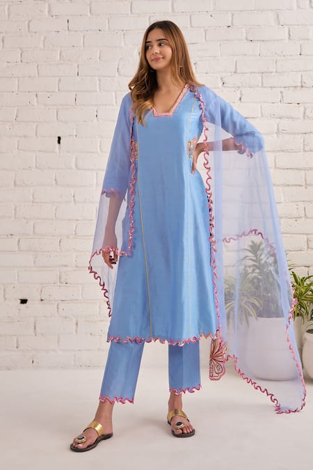 Bhawna Sethi Orchid Hand Embroidered Kurta Set 