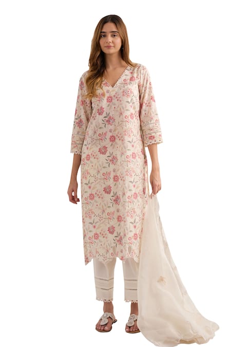 Bhawna Sethi Ivory Cotton, Silk, Chanderi Beads, Embroidery Lily Floral And Leaf Kurta Set Online at Aza Fashions Bhawna Sethi_Ivory Cotton, Silk, Chanderi Beads, Embroidery Lily Floral And Leaf Kurta Set _Online_at_Aza_Fashions
