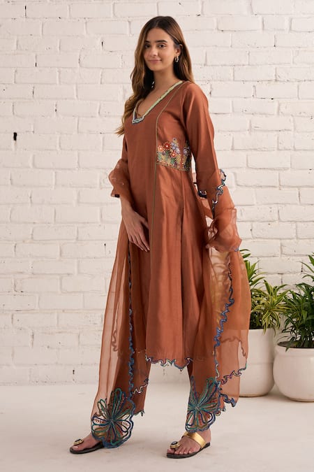 Bhawna Sethi_Brown Cotton, Chanderi, Organza Embroidery, Sequins, Dahlia Hand Kurta Set _at_Aza_Fashions