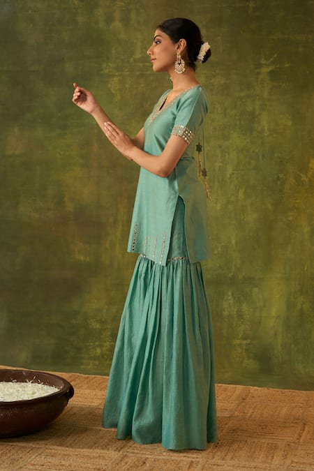 Buy Bhawna Sethi Green , Cotton, Ashlesha Hand Embroidered Kurta Gharara Set Buy_Bhawna Sethi_Green , Cotton, Ashlesha Hand Embroidered Kurta Gharara Set