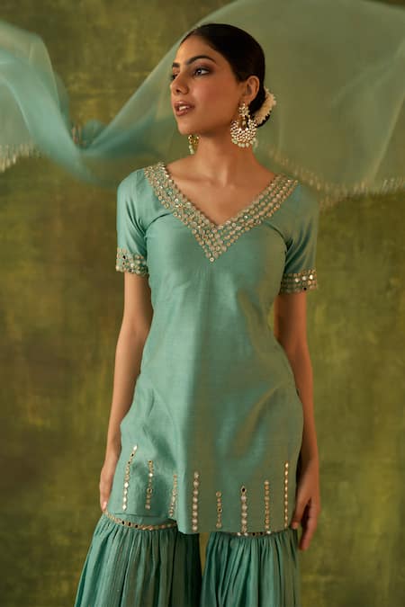Shop Bhawna Sethi Green Chanderi, Organza, Cotton Mirrors, Ashlesha Embroidered Kurta Gharara Set Online at Aza Fashions Shop_Bhawna Sethi_Green Chanderi, Organza, Cotton Mirrors, Ashlesha Embroidered Kurta Gharara Set _Online_at_Aza_Fashions