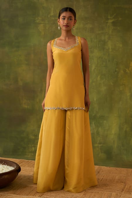 Buy Bhawna Sethi Yellow Silk, Organza Embroidery, Zari, Mirrors, Cut Ashvini Kurta Sharara Set Buy_Bhawna Sethi_Yellow Silk, Organza Embroidery, Zari, Mirrors, Cut Ashvini Kurta Sharara Set