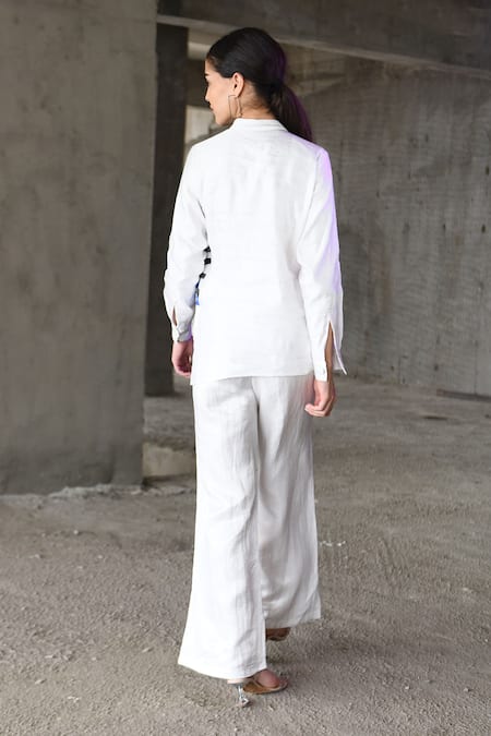 Shop East14 White Cupro Crepe Printed Brush Stroke V-neck Top at Aza Fashions Shop_East14_White Cupro Crepe Printed Brush Stroke V-neck Top_at_Aza_Fashions