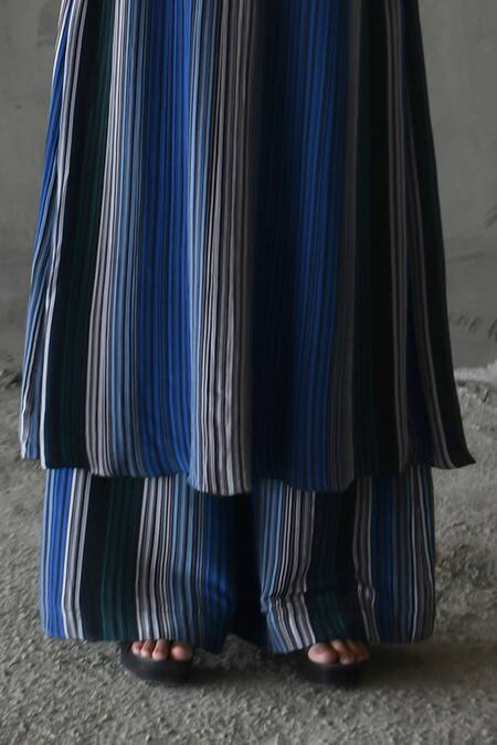 East14_White Cupro Crepe Print Stripe Collar Cornelia A-line Kurta_Online_at_Aza_Fashions