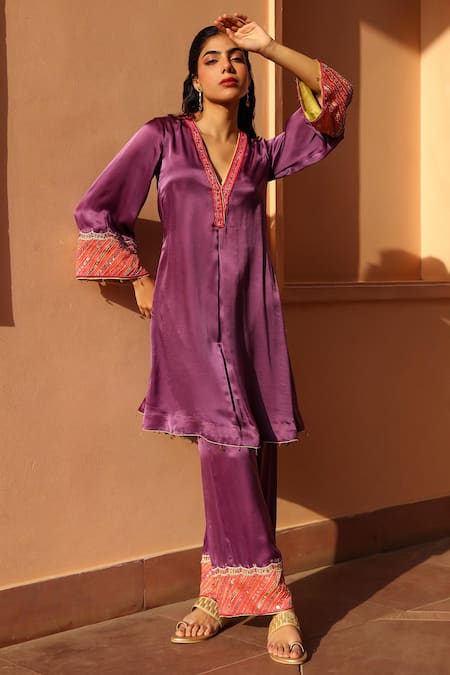 Bhawna Sethi Purple Satin, Organza, Georgette Beads, Zari Dove Zardozi Embellished Kurta Set Online at Aza Fashions Bhawna Sethi_Purple Satin, Organza, Georgette Beads, Zari Dove Zardozi Embellished Kurta Set _Online_at_Aza_Fashions