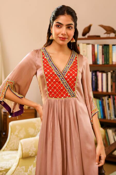 Shop Bhawna Sethi Beige Satin, Georgette, Crepe Sequins Sepia Embroidered Yoke Kurta With Pant Shop_Bhawna Sethi_Beige Satin, Georgette, Crepe Sequins Sepia Embroidered Yoke Kurta With Pant