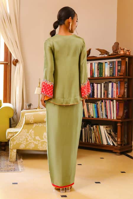Shop Bhawna Sethi Green Pure Satin Georgette Hand Embroidered Bead V Sage Short Kurta With Skirt at Aza Fashions Shop_Bhawna Sethi_Green Pure Satin Georgette Hand Embroidered Bead V Sage Short Kurta With Skirt _at_Aza_Fashions