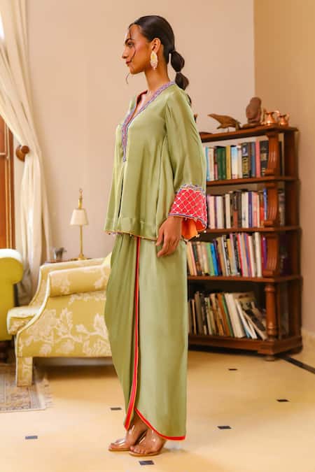 Bhawna Sethi Green Pure Satin Georgette Hand Embroidered Bead V Sage Short Kurta With Skirt at Aza Fashions Bhawna Sethi_Green Pure Satin Georgette Hand Embroidered Bead V Sage Short Kurta With Skirt _at_Aza_Fashions