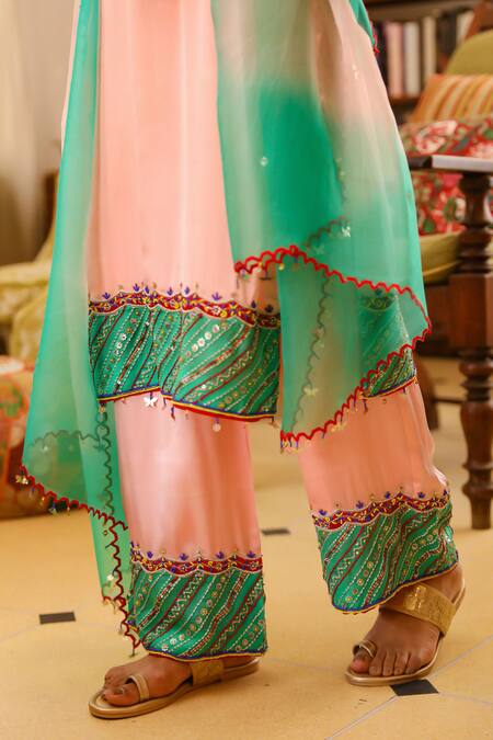 Shop Bhawna Sethi Pink Satin, Organza, Crepe, Georgette Embroidery, Blush Hand Hem Kurta Set Shop_Bhawna Sethi_Pink Satin, Organza, Crepe, Georgette Embroidery, Blush Hand Hem Kurta Set