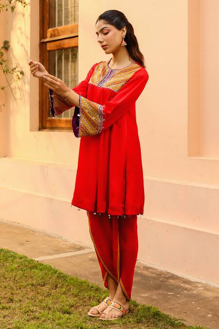 Shop Bhawna Sethi Red Satin, Organza Beads, Zari Round Neck Scarlet Embroidered Yoke Kurta Set Online at Aza Fashions Shop_Bhawna Sethi_Red Satin, Organza Beads, Zari Round Neck Scarlet Embroidered Yoke Kurta Set _Online_at_Aza_Fashions