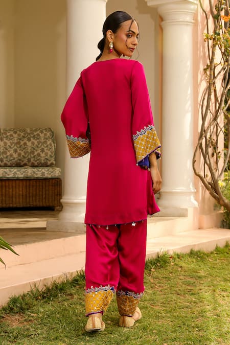 Bhawna Sethi Sangria Embroidered Neck Kurta Set 