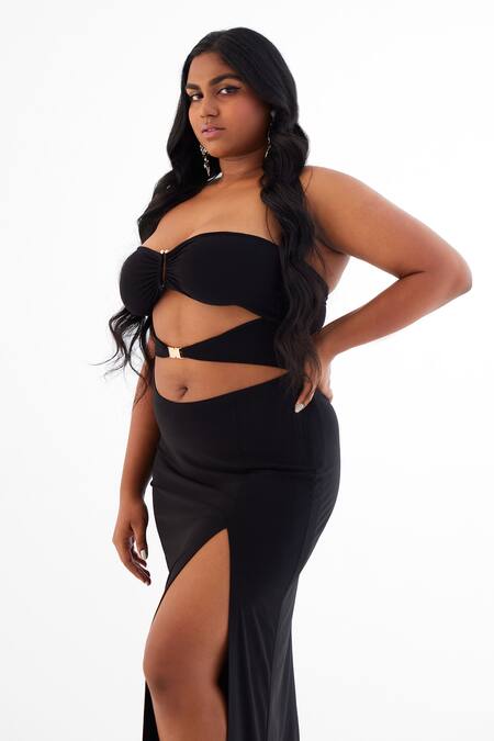 Tisharth By Shivani_Black Polyester Solid Sweetheart Cutout High Slit Dress _Online_at_Aza_Fashions