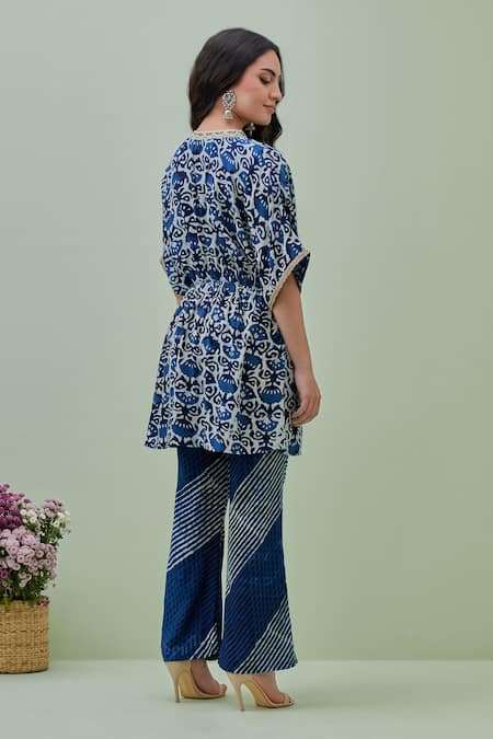 Shop Grass & Sunshine Blue Viscose Lace V-neck Easy Breezy Batik Print Kurta And Pant Set at Aza Fashions Shop_Grass & Sunshine_Blue Viscose Lace V-neck Easy Breezy Batik Print Kurta And Pant Set _at_Aza_Fashions