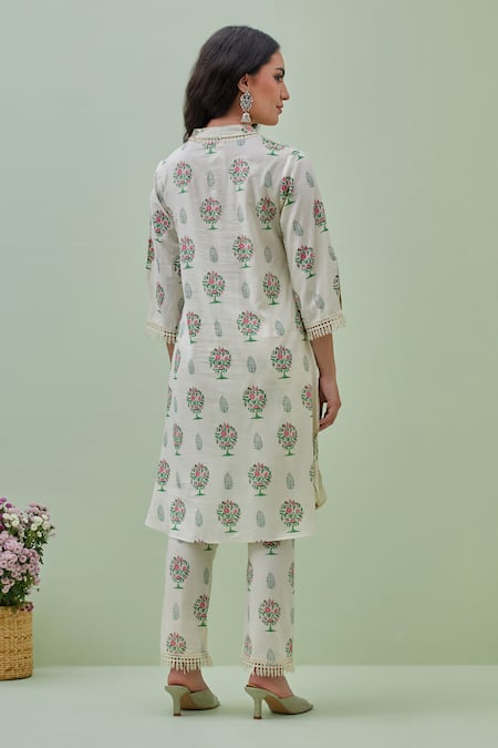 Shop_Grass & Sunshine_Off White Modal Embroidery Collared Floral Print Kurta And Pant Set _at_Aza_Fashions