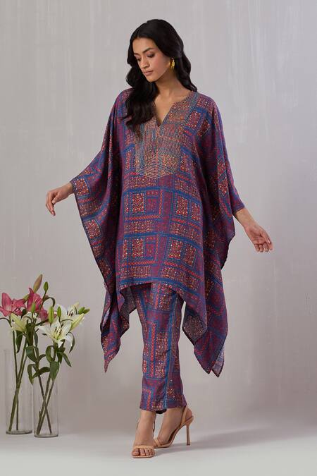 Grass & Sunshine_Purple Viscose Embroidery, Zari Split V-neck Floral Print Kaftan And Pant Set _Online_at_Aza_Fashions