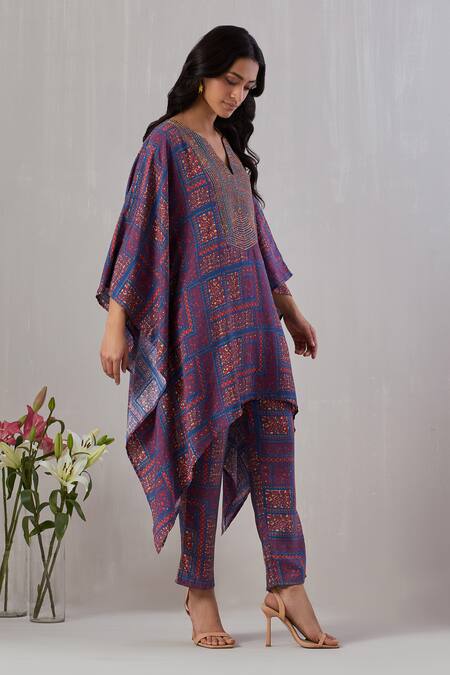 Grass & Sunshine_Purple Viscose Embroidery, Zari Split V-neck Floral Print Kaftan And Pant Set _at_Aza_Fashions