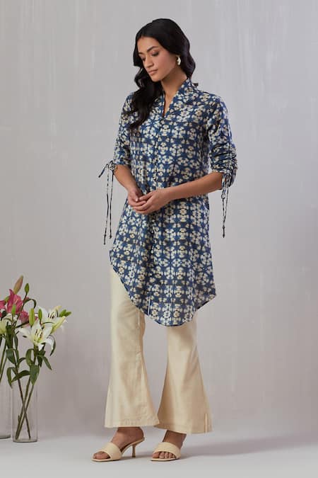 Grass & Sunshine Blue Chanderi Printed Tie-dye Shawl Lapel Asymmetric Kurta And Pant Set