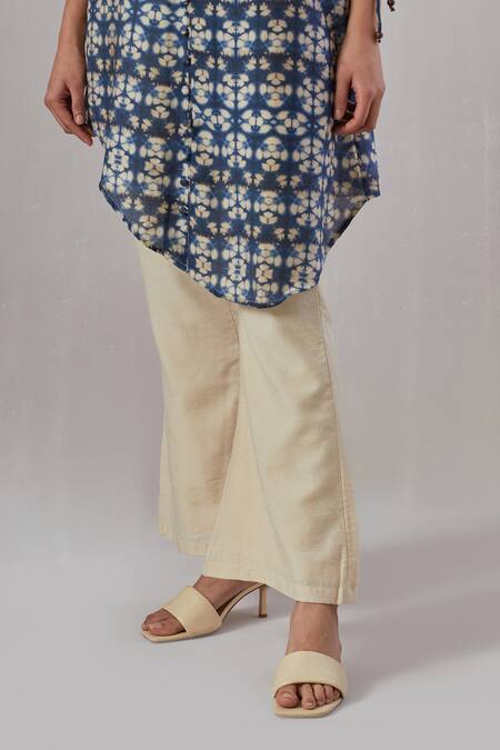 Shop_Grass & Sunshine_Blue Chanderi Shawl Neck Tie-dye Print Asymmetric Kurta And Pant Set _Online_at_Aza_Fashions